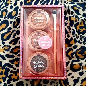 Beauty Gems Shimmer Eye Shadow kit